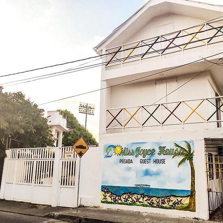 Posada Miss Joyce House San Andres  Exterior photo